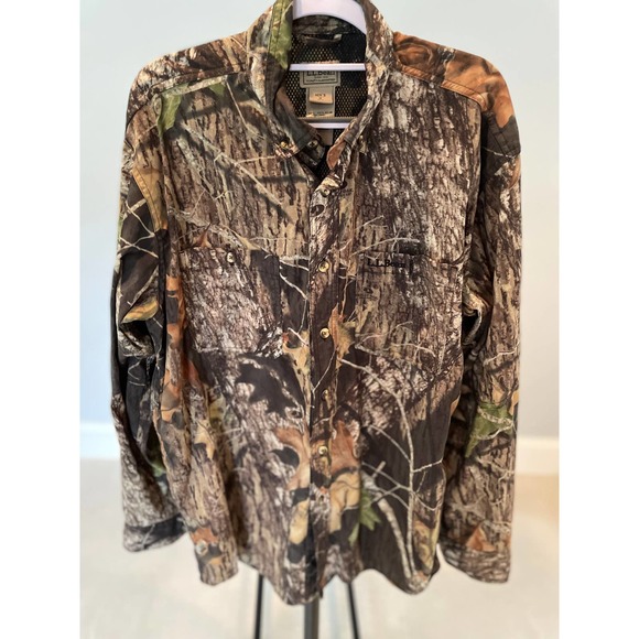 L.L. Bean Other - L.L. Bean Mossy Oak Camouflage Button Down Hunting Shirt Size Medium